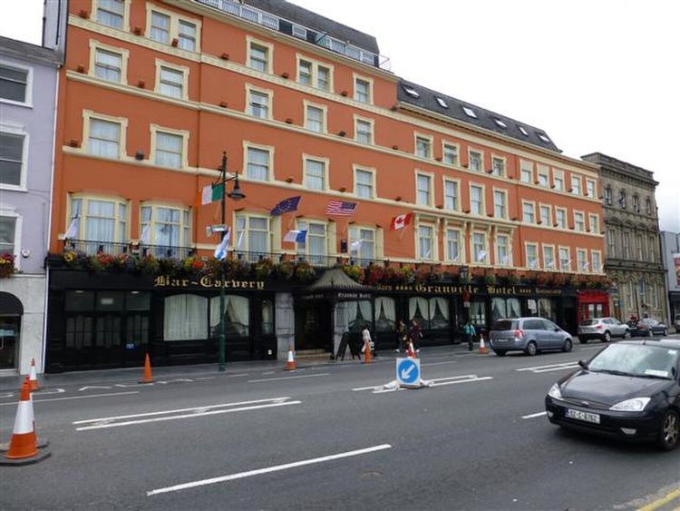 Photograph of Granville Hotel in County Waterford