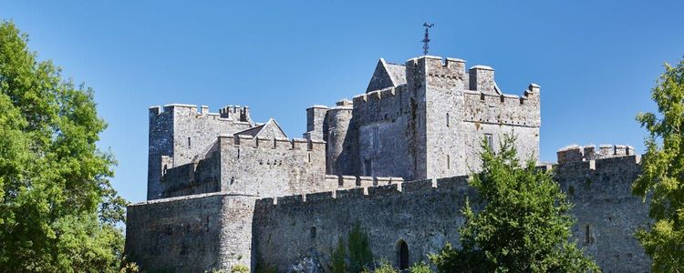 Official tourism photograph of Cahir Castle in County Tipperary
